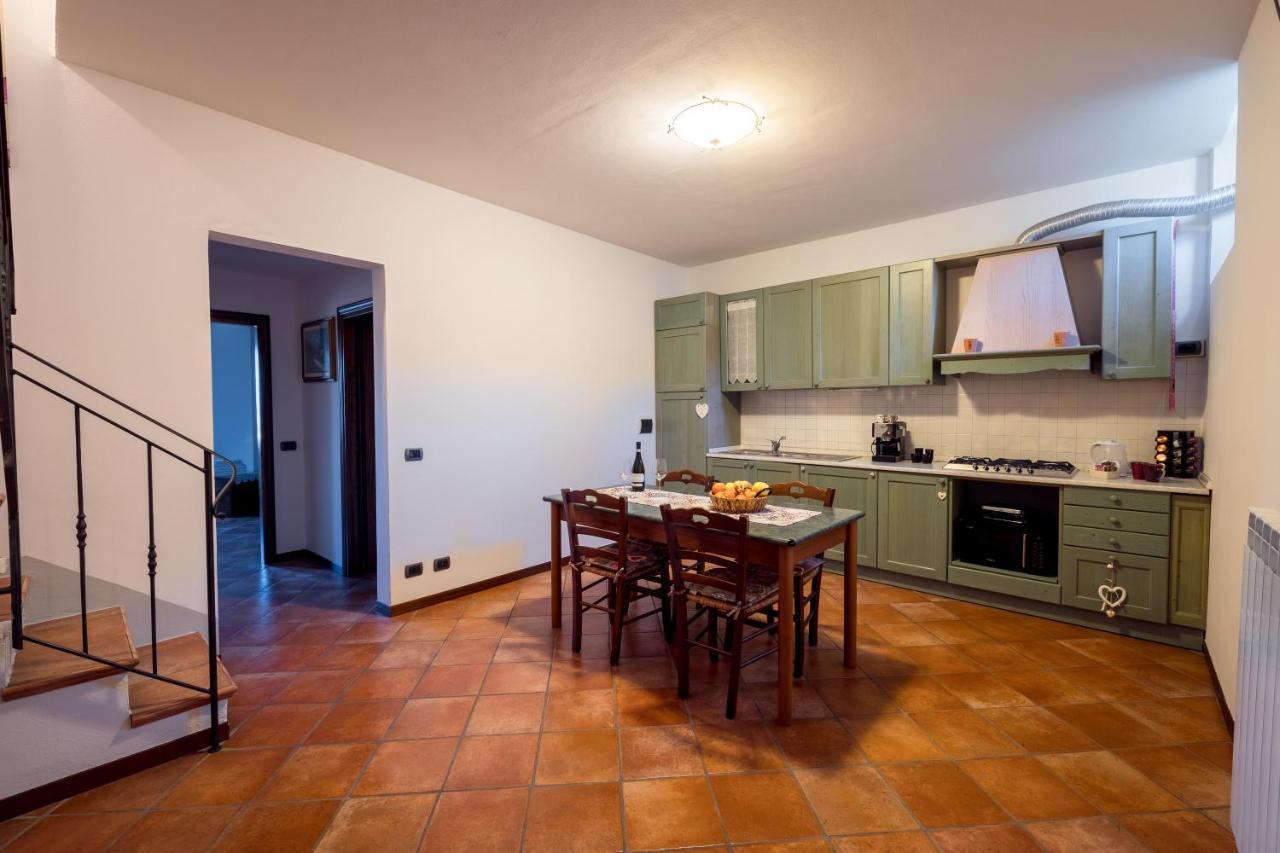 Tognazzi Casa Vacanze - Casa Vico Zambra Екстер'єр фото